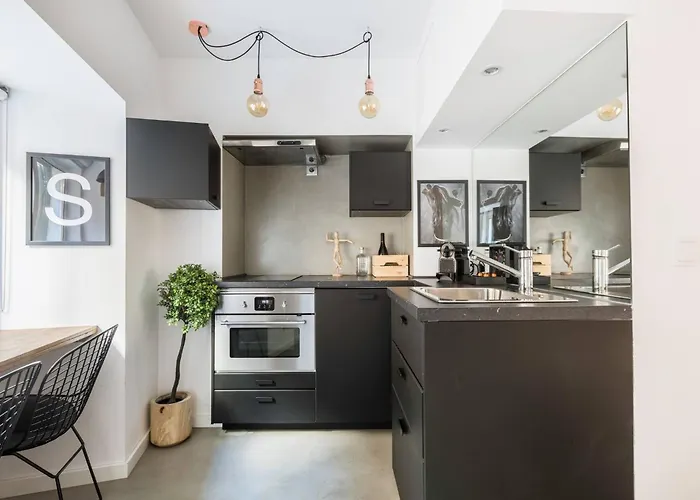 Castle Alfama شقة *