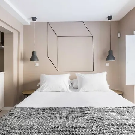 Castle Alfama דירה *