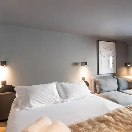 Castle Alfama Apartament