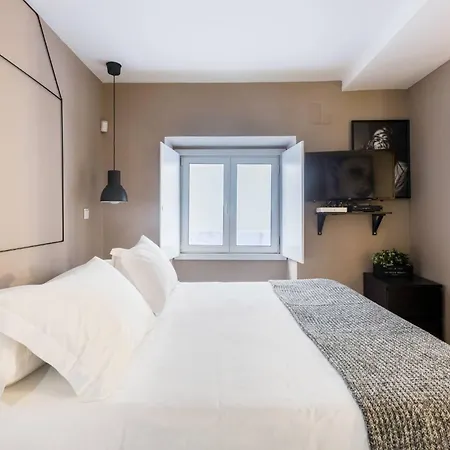 My Lx Flat Castle Alfama Lisbon